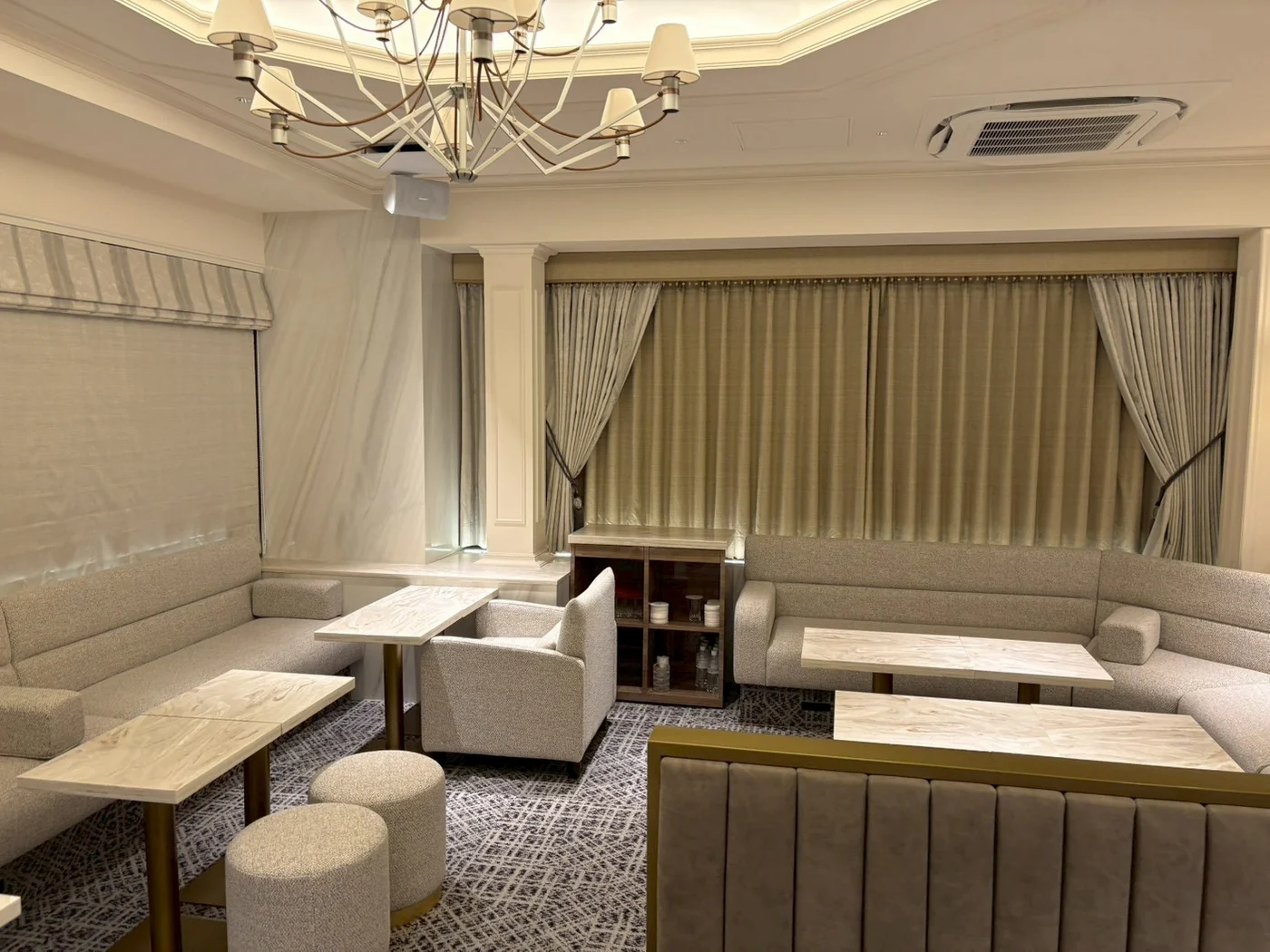 prima tokyoの店内写真3