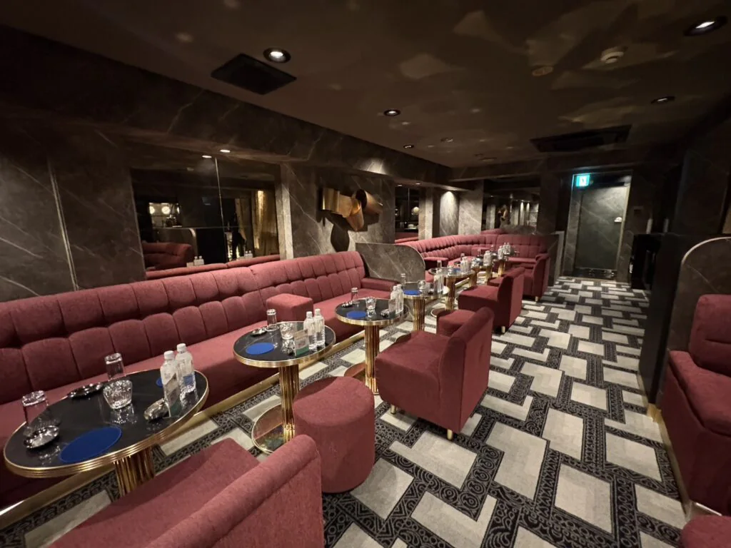 上野ジーの店舗写真 2